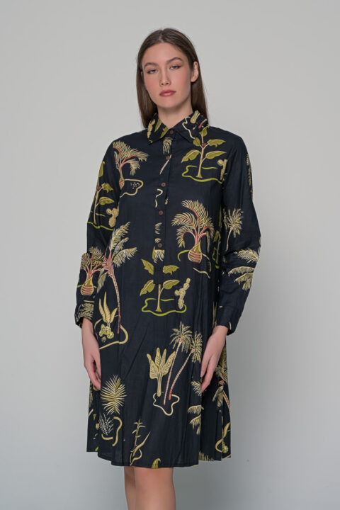 Feel free and totally cool in your soft feminine energy with the Amelia button dress.