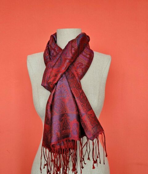 Silk scarf with paisley red 02