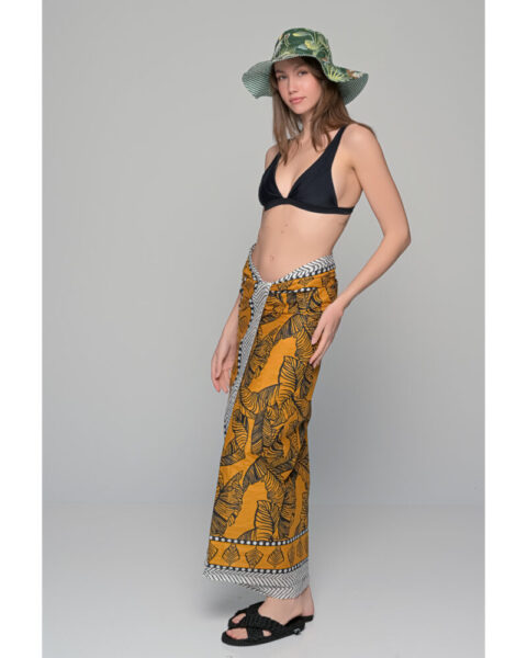 Leaves print pareo
