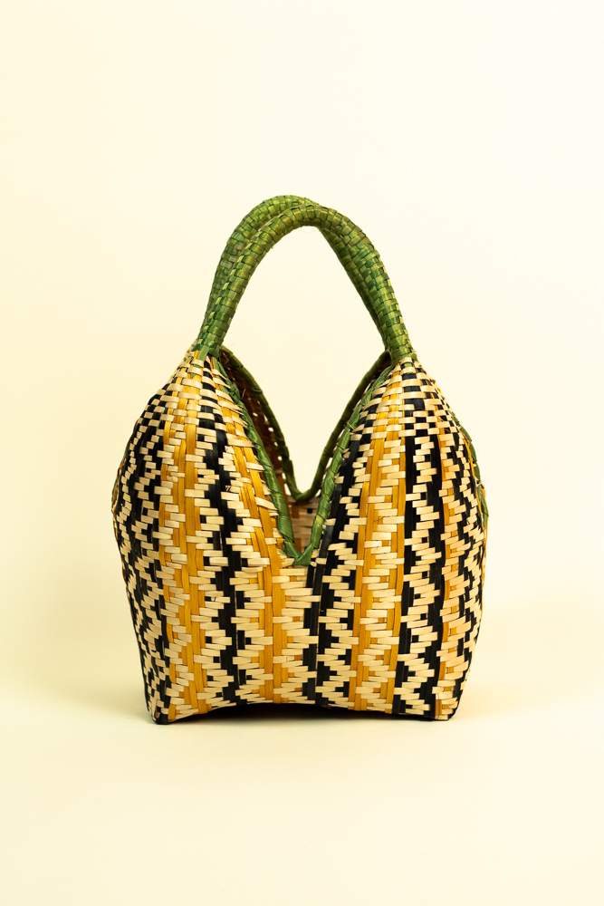 handmade colombian cuatro tetas bag