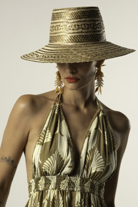 Small iraca hat from colombia golden