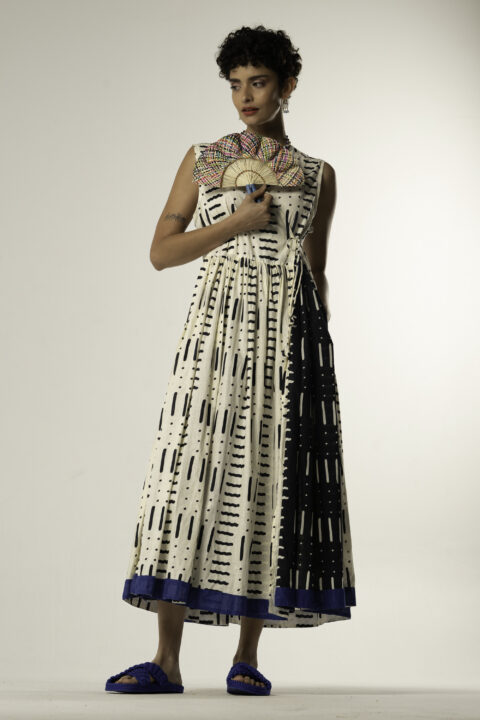 Sufi Cotton Dress – Free Size (Fits Up to XL) White africa print