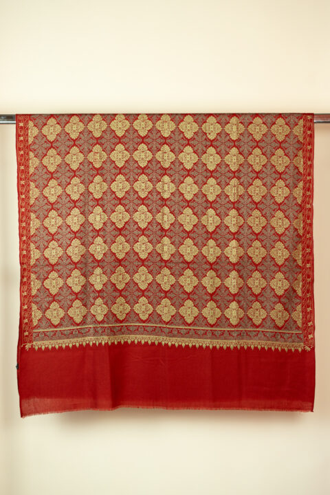 Red wool shawl with gold embroidery 78x205 cm, elegant Knowmad design.