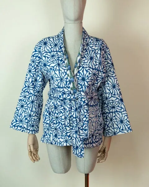 Quilted Kimono blue daisy