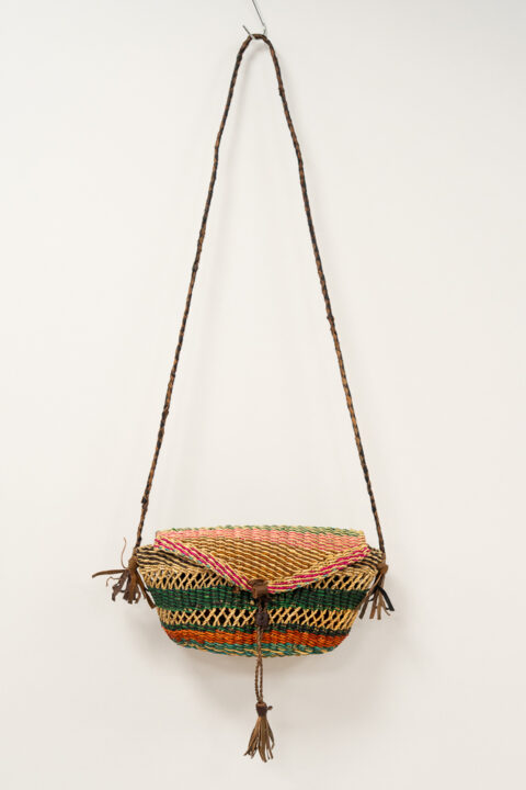 Handmade Ghana Sling Bag in Elephant Grass & Leather 02